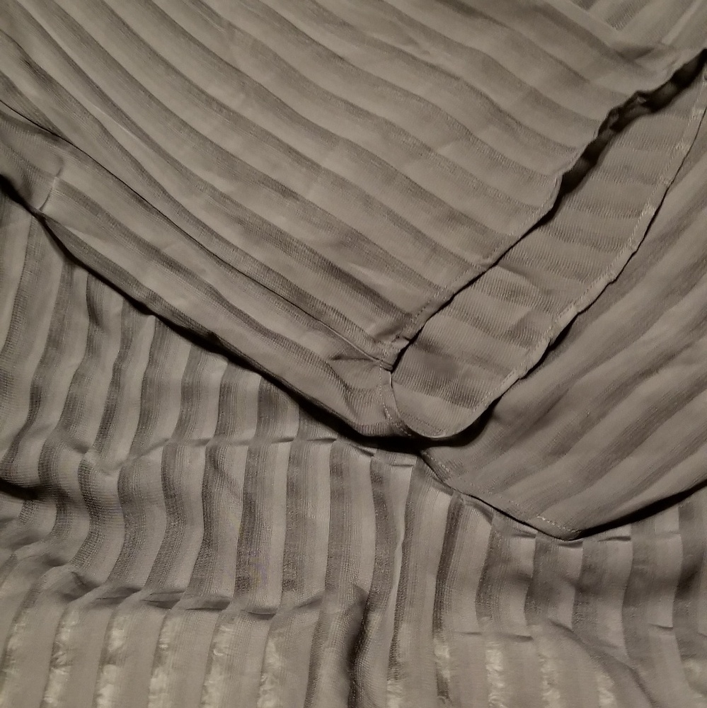 Blouse - Picture 3 of 4
